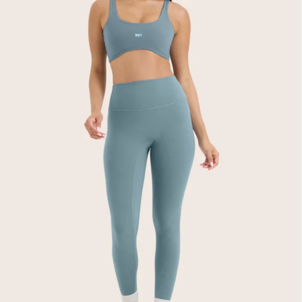 SET ACTIVE workout set